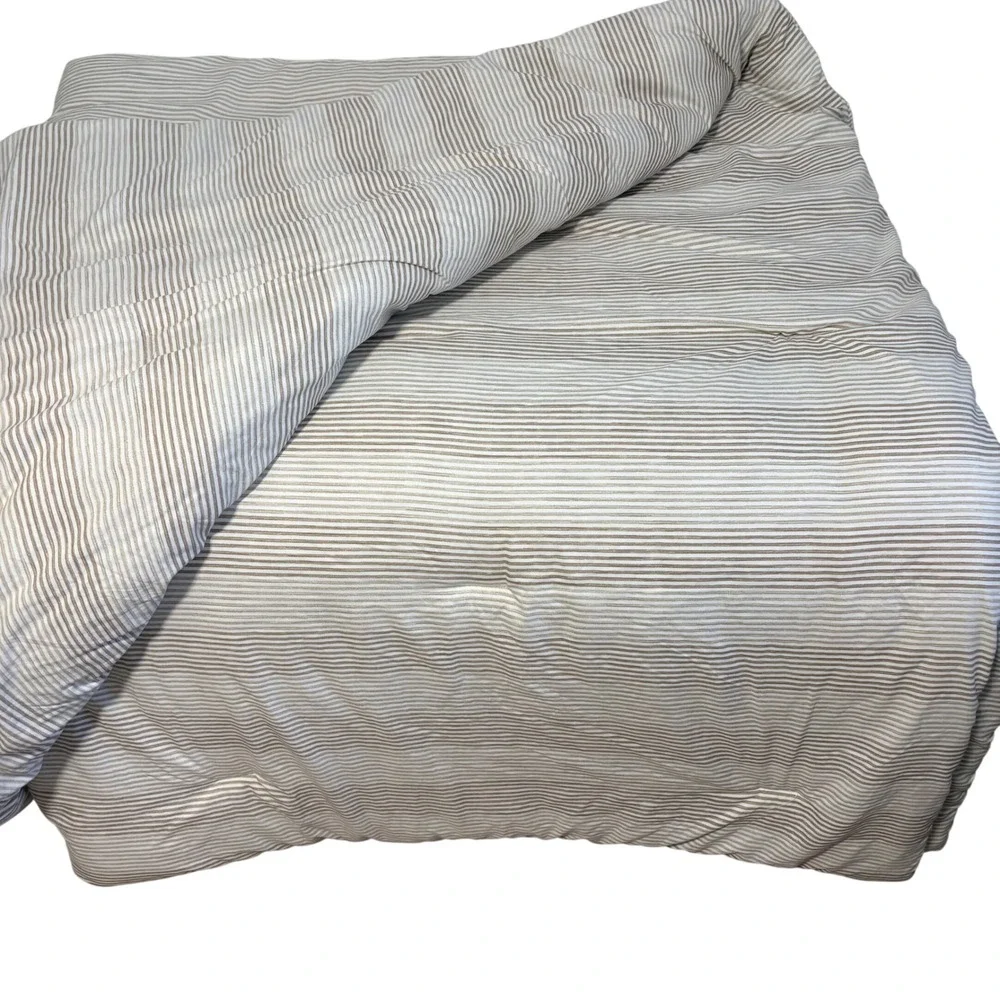 Tommy Bahama Home King Comforter Tan White Striped Coastal Bedding 108x90